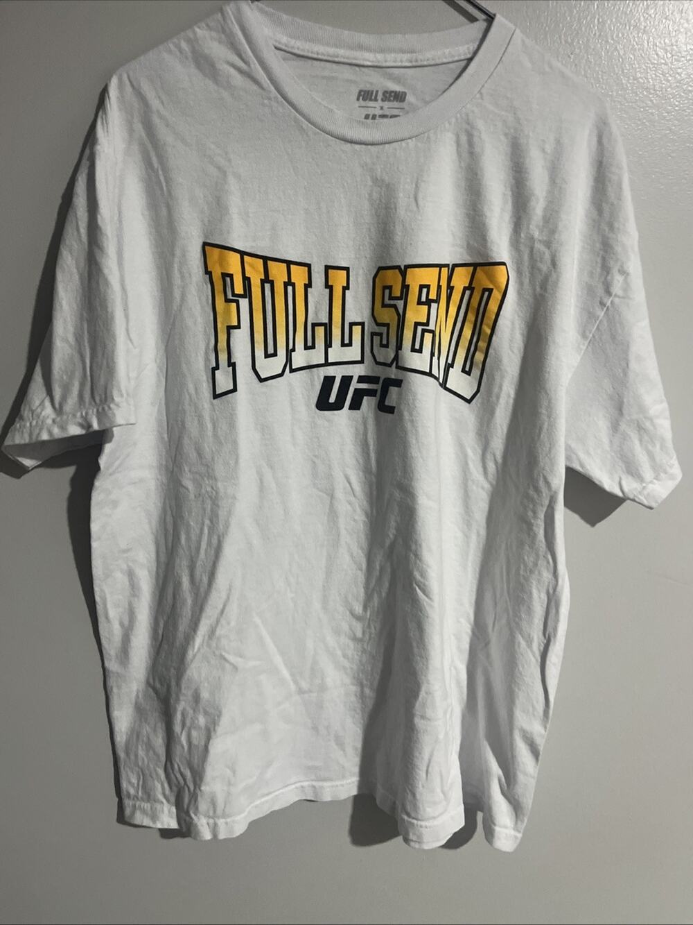 UFC Full Send Graphic T-Shirt Men’s XL MMA Casual Fighter White Tee